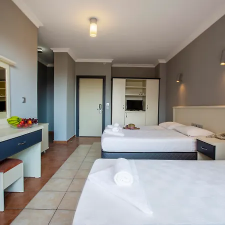 Royalisa Hotel 3*