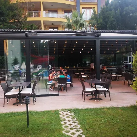 Готель Royalisa 3*