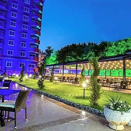 Готель Royalisa 3*