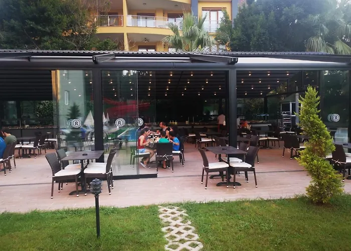 Ξενοδοχείο Royalisa 3*