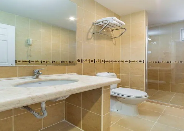 Ξενοδοχείο Royalisa