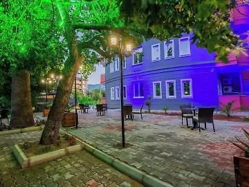 Ξενοδοχείο Royalisa 3*